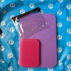 Set of 1 medium and 1 mini board w 1 zipper carrying case - GoPinPro